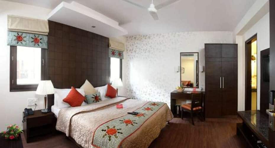 TG Stays Nehru Enclave, New Delhi 4